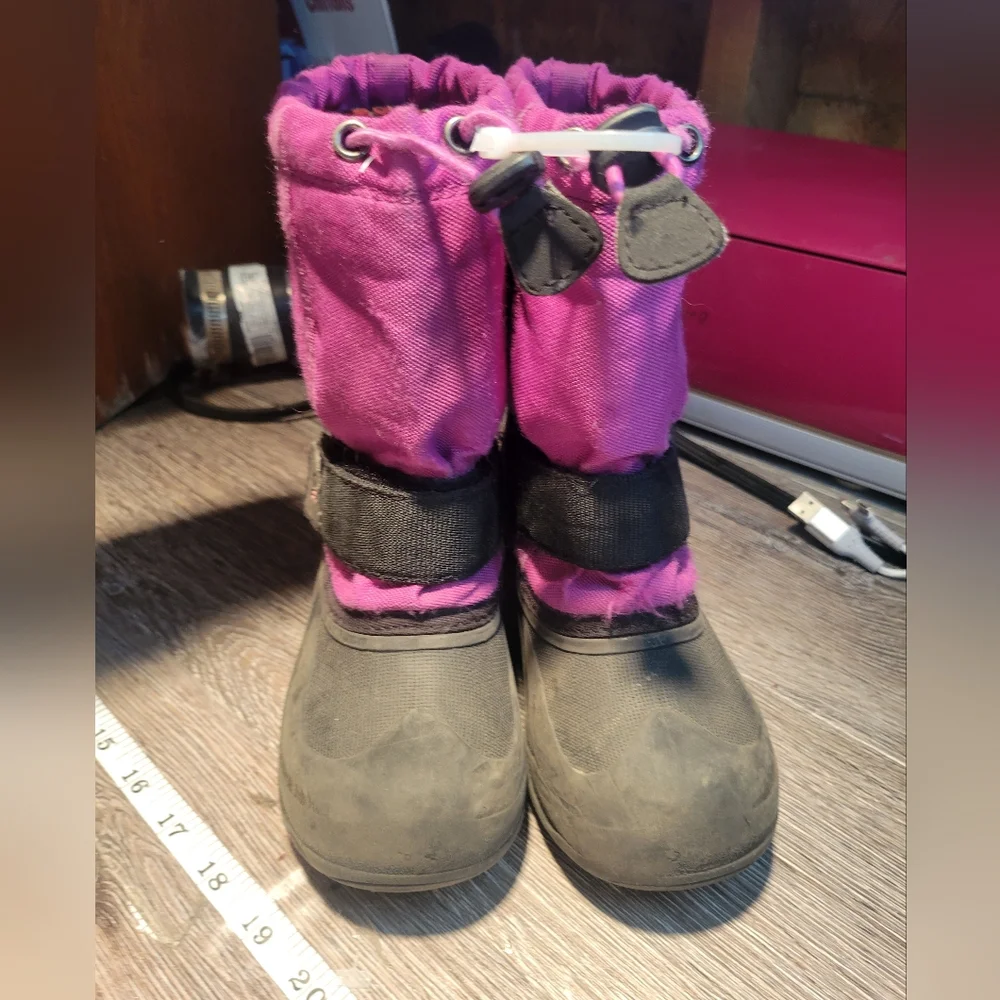 Kamik Youth Pink Boots Size‎ 11